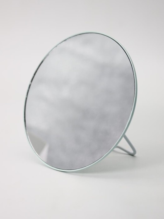 Зеркало настольное &quot;Capybara is happy&quot;, голубое, 15,6*15,6 см 