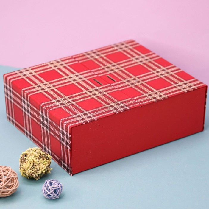 Подарочная коробка «Red bow», 25.5*20.5*8.5 