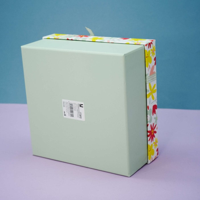 Подарочная коробка «Daisy», 14*14*6.5 