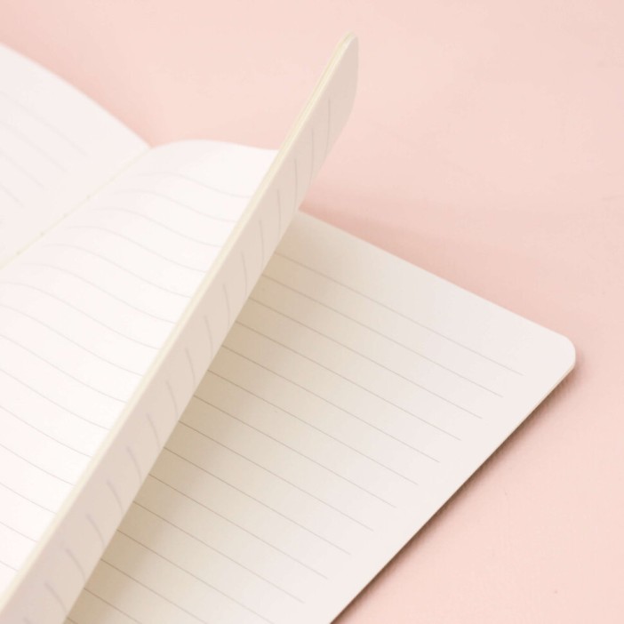 Тетрадь(A5) "Much Hats", pink 