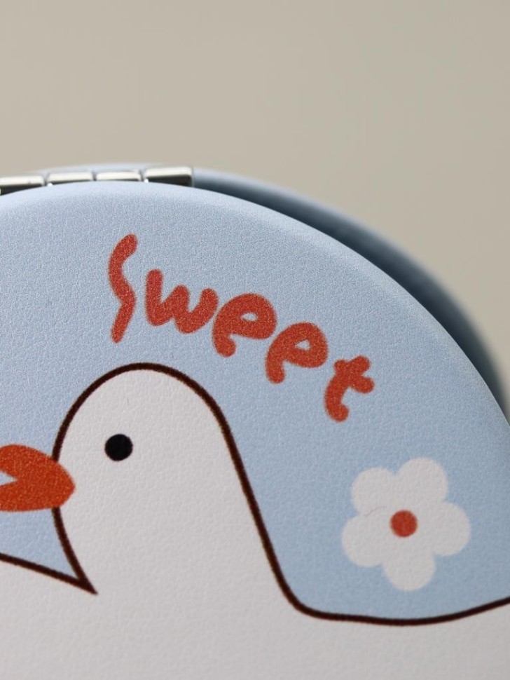 Зеркало "Sweet strawberry round", blue