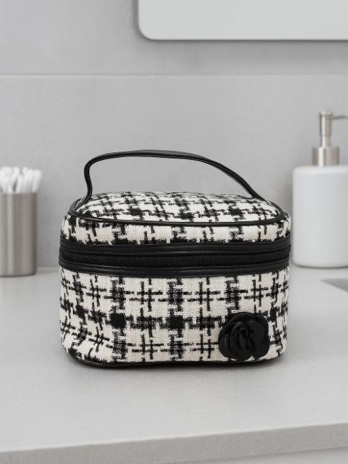 Косметичка &quot;Flower&quot;, black (13х19х14 см) 