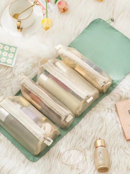 Сумка - органайзер &quot;The most necessary&quot; green, 15*21 см 