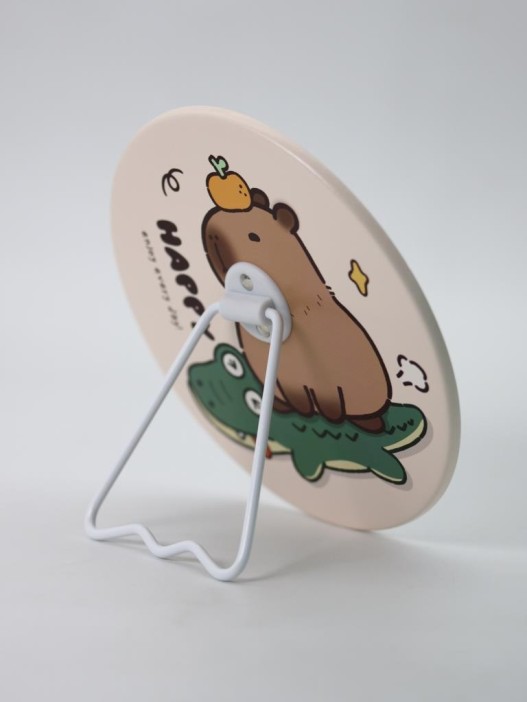 Зеркало настольное &quot;Capybara is happy&quot;, беж, 15,6*15,6 см 