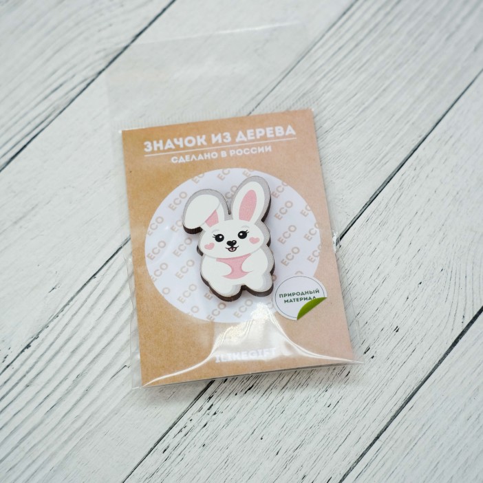 Значок ECO из дерева "Bunny" 