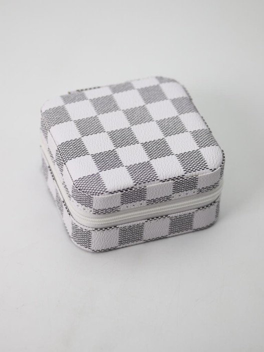 Шкатулка &quot;The royal move&quot;, white 