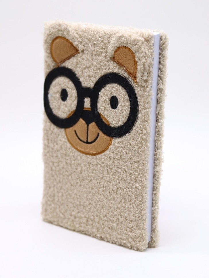 Блокнот плюшевый «Bear with glasses» (21,5*14,5 см)