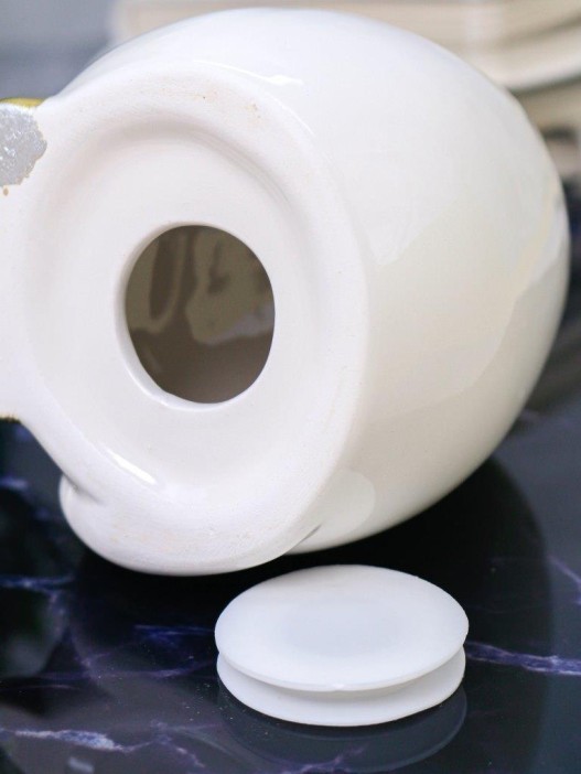 Копилка керамическая iLikeGift «Sleepy cat», white (12,5х10 см) 