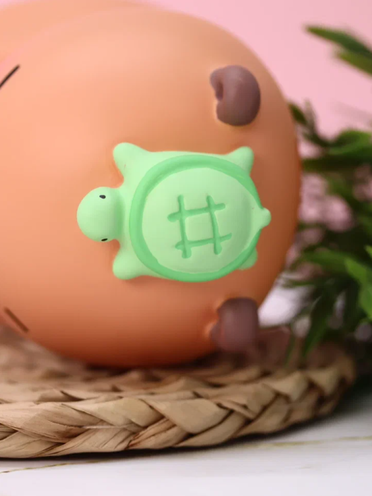 Копилка &quot;Capybara turtle&quot;, brown (19,5 см), пластик 