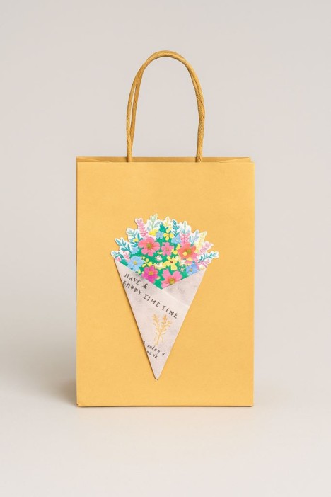 Пакет подарочный крафтовый «Brown Kraft», multi-colored flowers (21*25,5*10) 