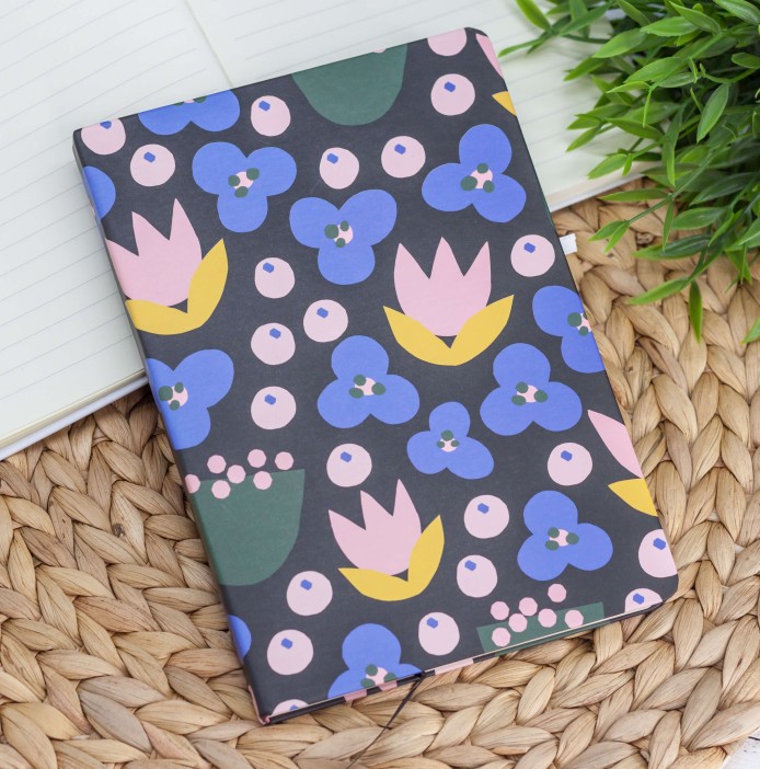 Блокнот (A5) &quot;Paint flowers&quot;, black (14.5*21) 