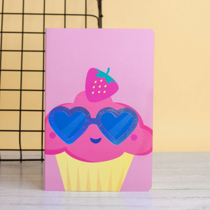 Тетрадь (A5) &quot;Eyes heart strawberry&quot;, (13.5*20.5) 