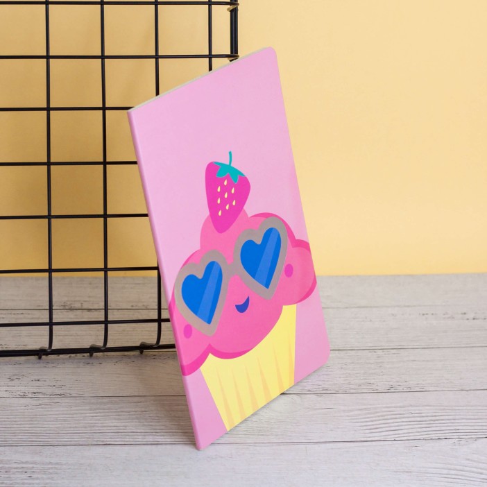 Тетрадь (A5) &quot;Eyes heart strawberry&quot;, (13.5*20.5) 