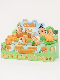 Сувенир в сюрприз-упаковке «Capybara and friends», mix (7,3 см), пластик, шоубокс 8 шт.