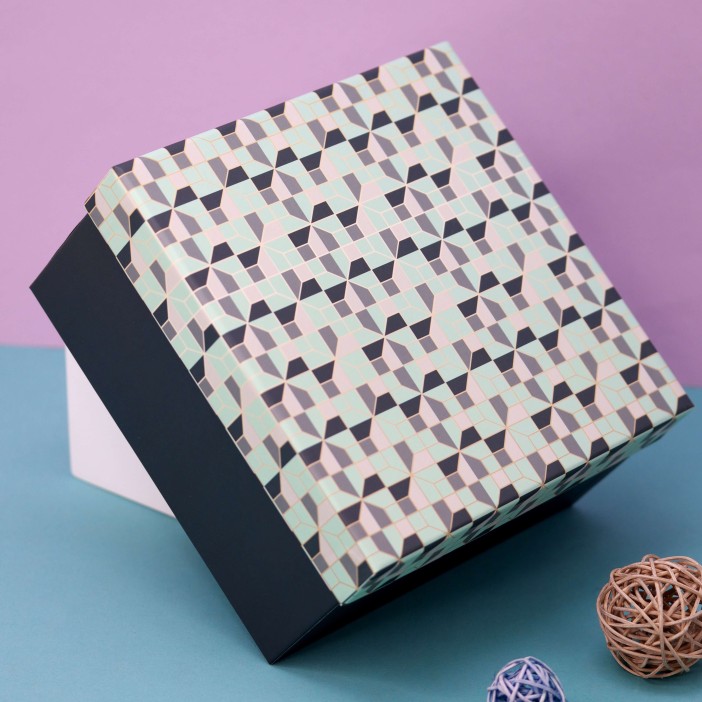 Подарочная коробка «Patterns 2», 19*19*9.5 
