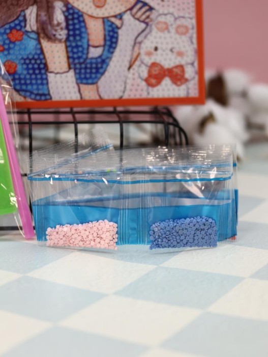 Алмазная мозаика на подрамнике Draw Me! «Upset girl», (20*20 см) 