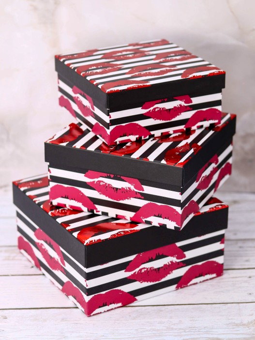 Набор подарочных коробок 3 в 1 «Kiss of passion», 15*15*6.5-17*17*8-19*19*9.5 