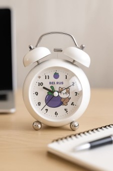 Часы-будильник «Fruity Friends», white