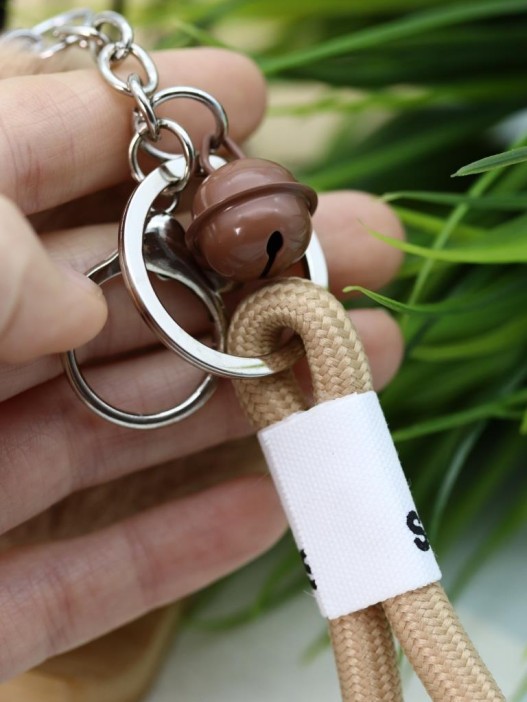 Плюшевое раскладное зеркало с брелоком "Capybara", коричневое (7*7 см) 