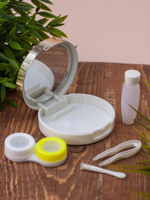 Контейнер для линз "Gloss, rainbow" mix 