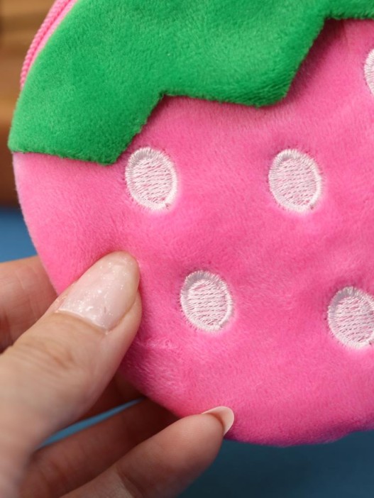 Кошелёк плюшевый &quot;Strawberry&quot;, pink (10*11 см) 