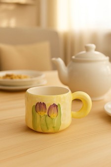 Кружка «Акварельные цветы», желтая.