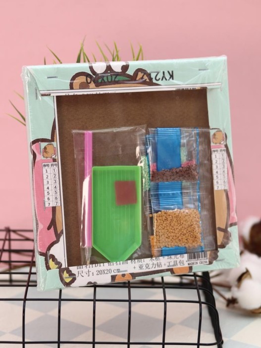 Алмазная мозаика на подрамнике Draw Me! «Capybara is resting», (20*20 см) 