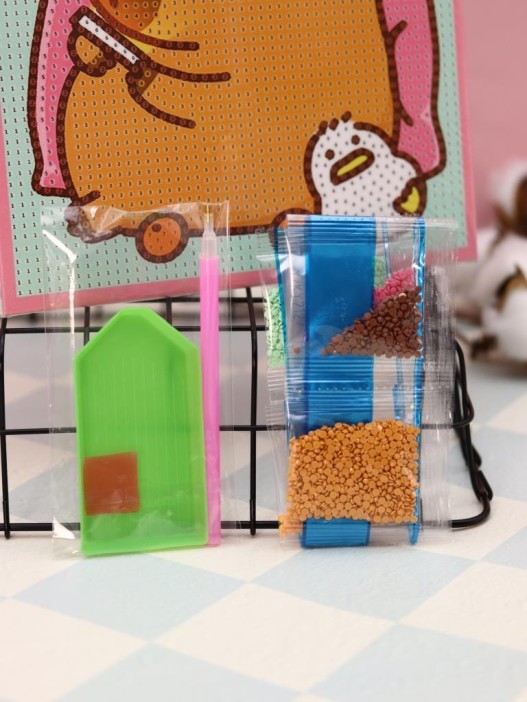 Алмазная мозаика на подрамнике Draw Me! «Capybara is resting», (20*20 см) 