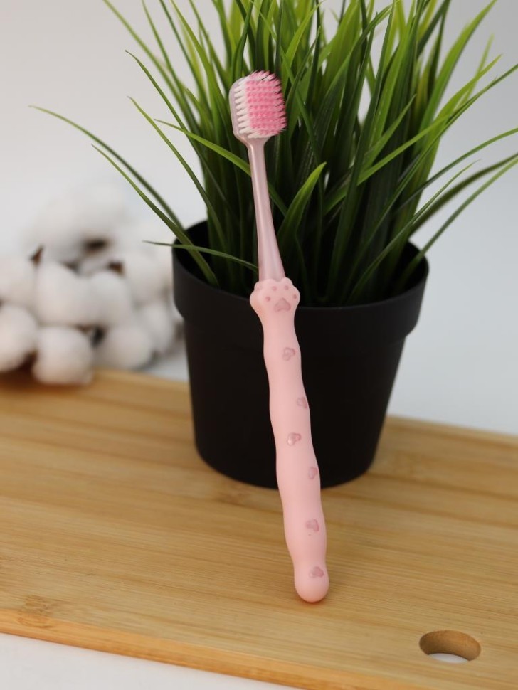 Зубная щётка для взрослых iLikeGift "Soft paw", pink (19 см)