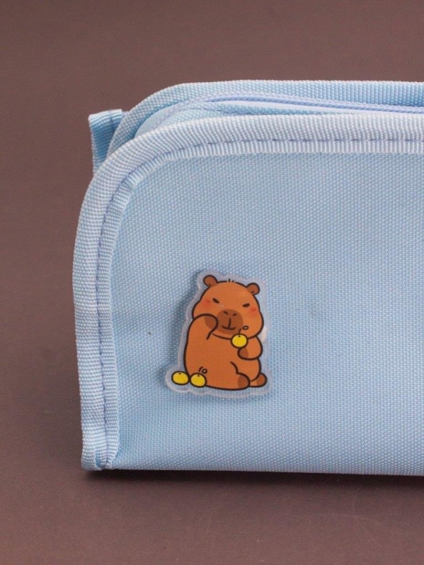 Значок акриловый iLikeGift "Капибара с яблоками"