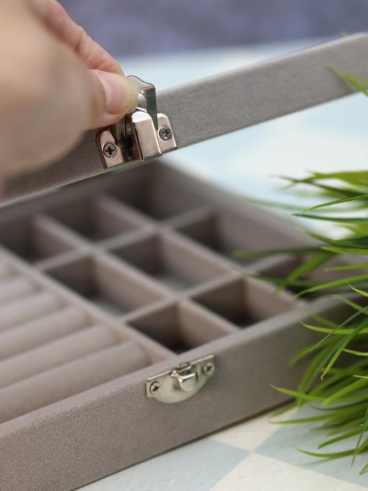 Шкатулка "Ghostly beauty", grey 