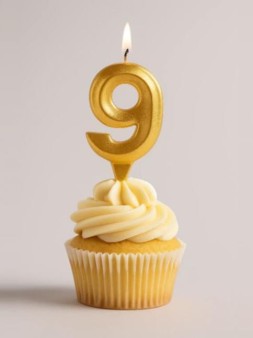 Свеча для торта "Грань" цифра 9 (золото mix), 8,7х4,3х1,2 см