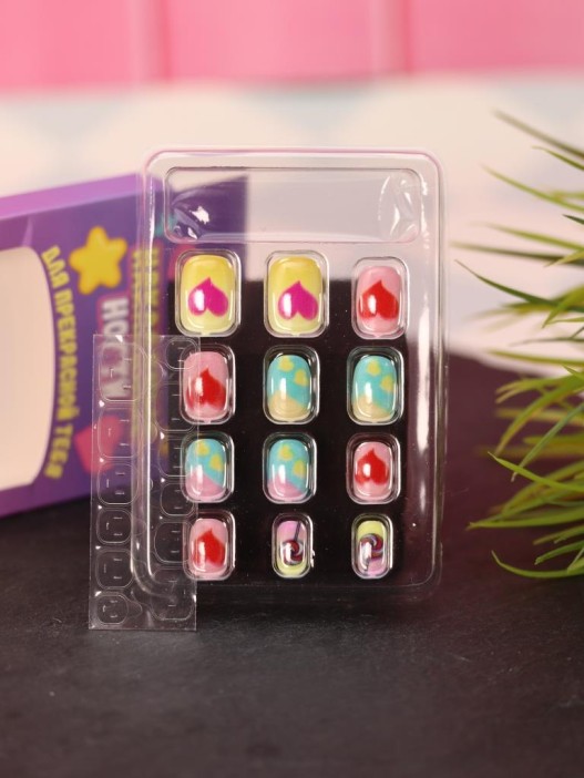 Накладные ногти GIRLY "Сердце", 12 шт., с клеевыми пластинами 