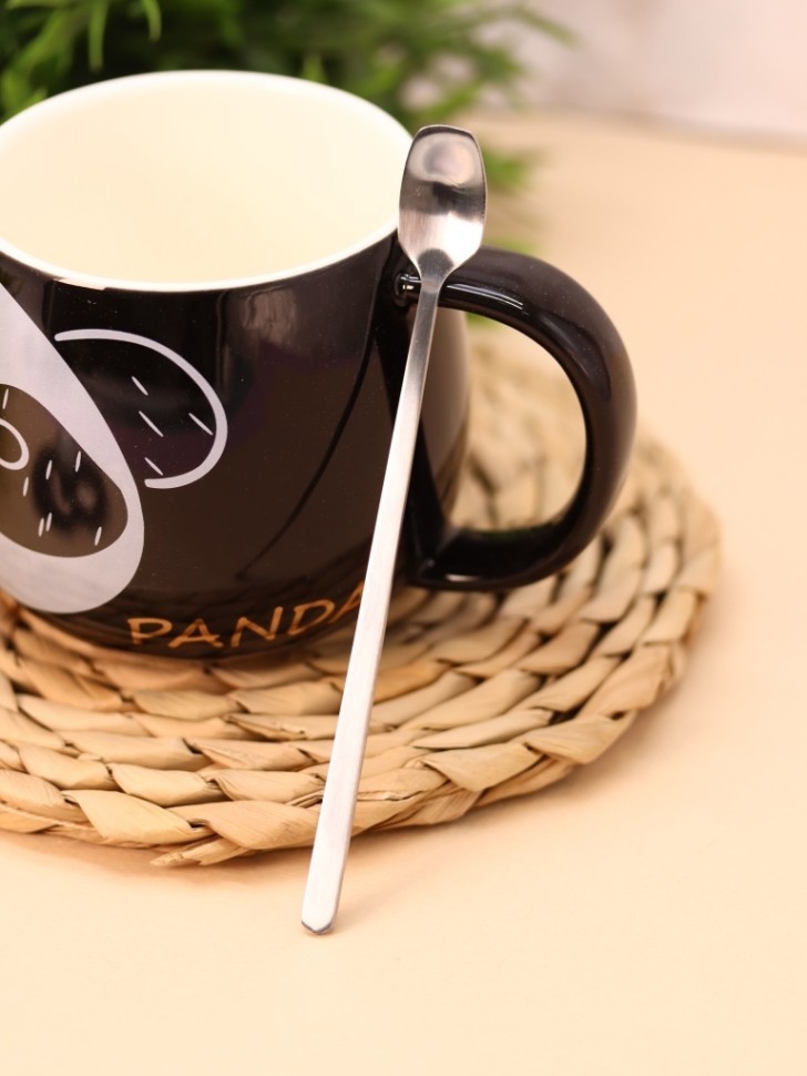 Кружка "King Panda face", black (420 мл)