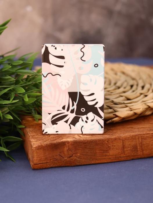 Держатель для карт "Carbon Leaves" (6,5 х 9,5 см) 