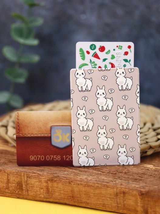 Держатель для карт Аниме «Many lama» (6,5 х 9,5 см) 