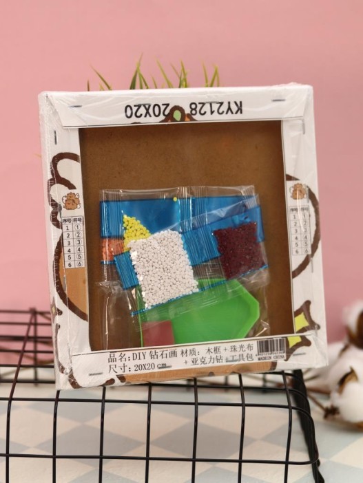 Алмазная мозаика на подрамнике Draw Me! «Two capybaras», (20*20 см) 