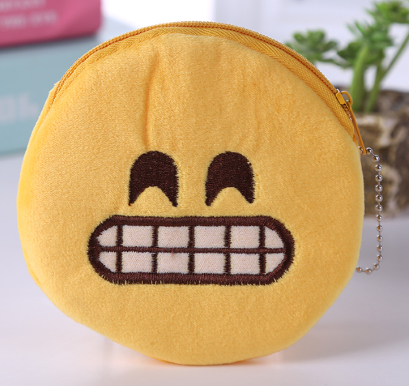 Кошелёк плюшевый "Teeth", yellow (11*11 cm) 