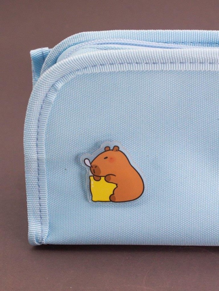Значок акриловый iLikeGift "Сонная капибара"