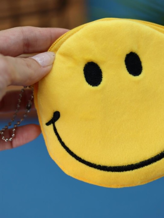 Кошелёк плюшевый &quot;Smile&quot;, yellow (11*11 см) 