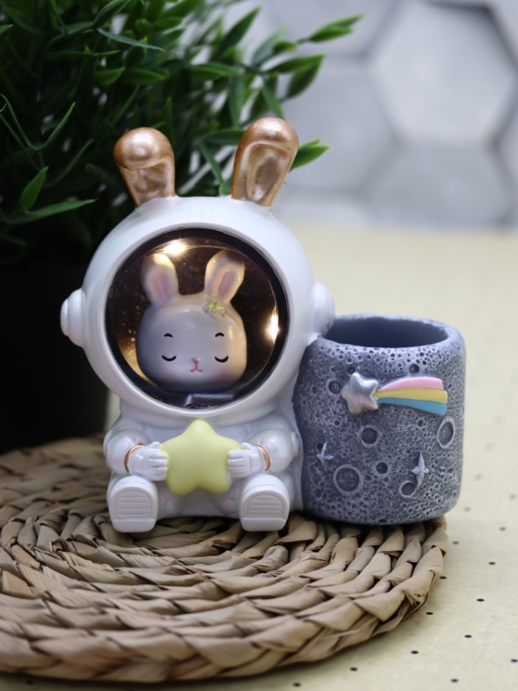 Ночник - подставка для канцелярских принадлежностей "Кролик", желтая звезда