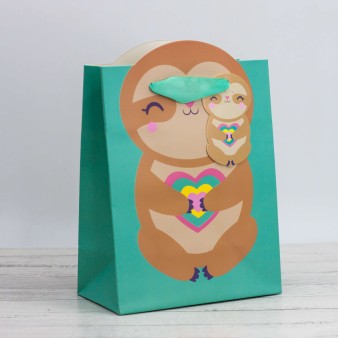 Пакет подарочный (S) "Cute sloth with heart", green (18*23*10)