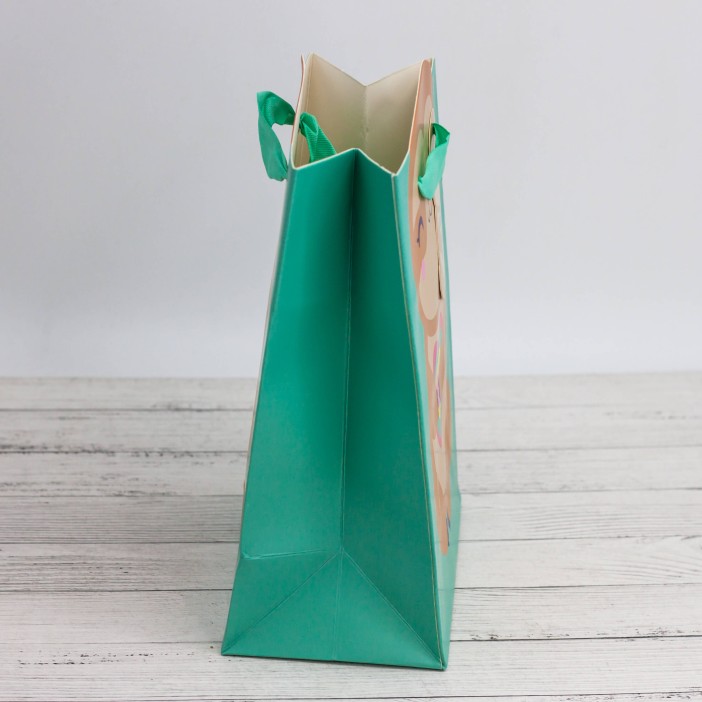 Пакет подарочный (S) &quot;Cute sloth with heart&quot;, green (18*23*10) 